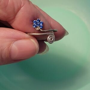 Vintage Elegant Blue Flower Silver Ring